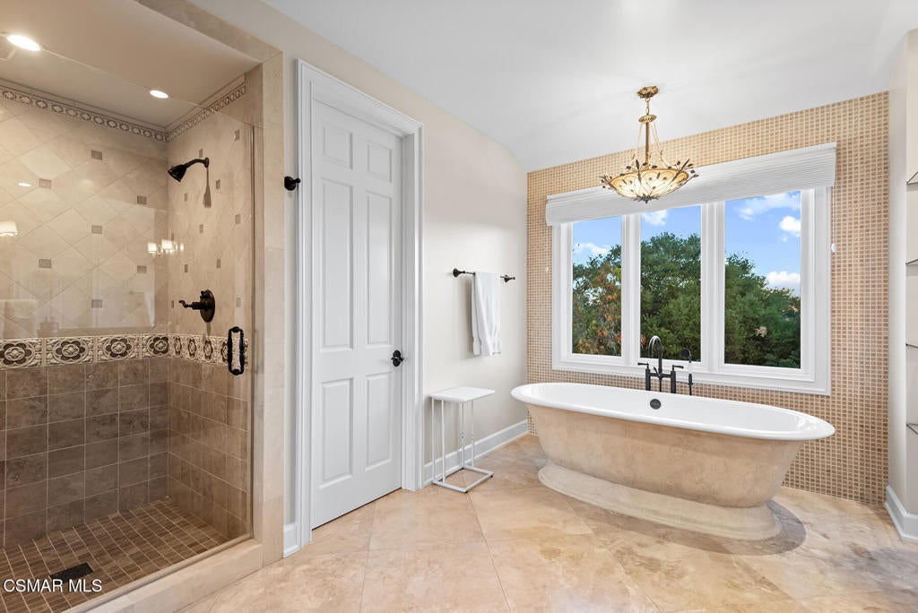 Westlake Village, California, 91361, United States, 3 Bedrooms Bedrooms, ,4 BathroomsBathrooms,Residential,Active,2011201