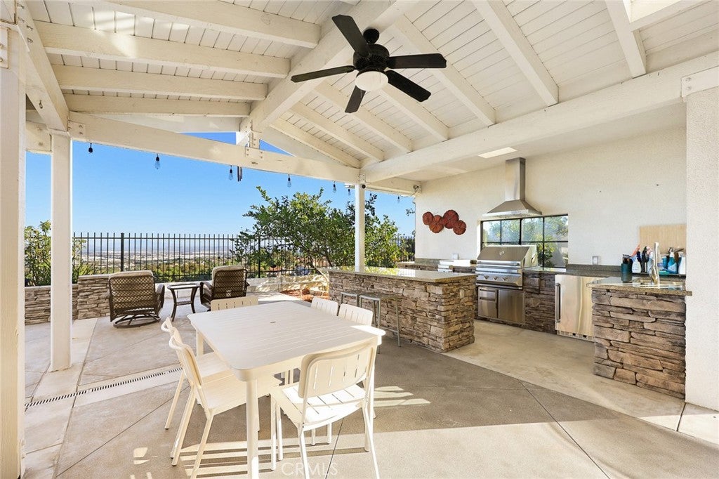 Chino Hills, California, 91709, United States, 4 Bedrooms Bedrooms, ,6 BathroomsBathrooms,Residential,Active,1992246