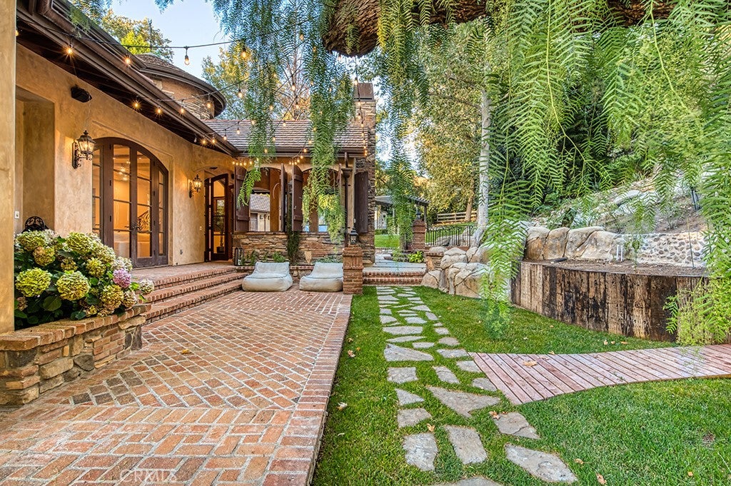 Coto De Caza, California, 92679, United States, 6 Bedrooms Bedrooms, ,9 BathroomsBathrooms,Residential,Active,1832334