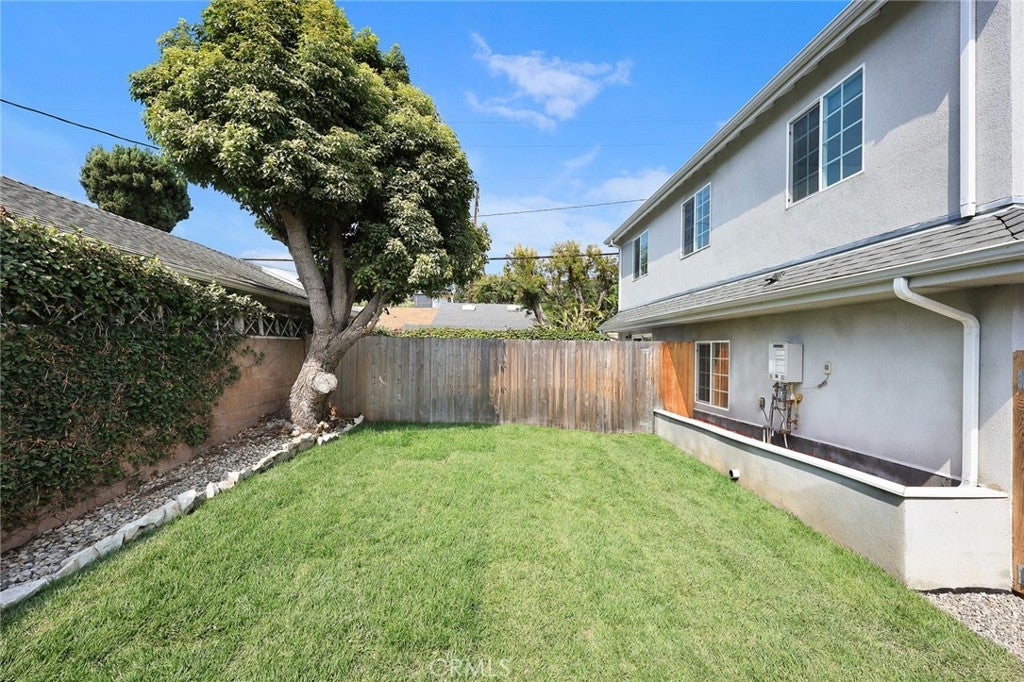 Los Angeles, California, 90034, United States, 5 Bedrooms Bedrooms, ,5 BathroomsBathrooms,Residential,Active,1899242