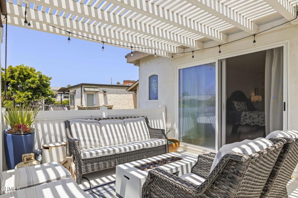 Ventura, California, 93001, United States, ,3 BathroomsBathrooms,Residential,Active,1829931