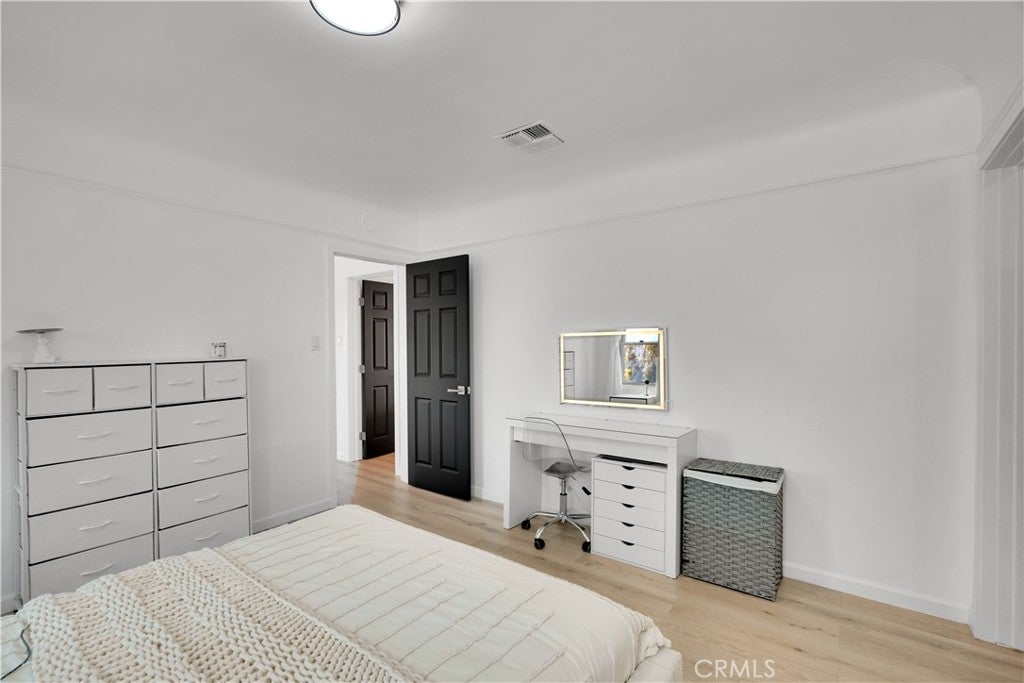 Glendale, California, 91206, United States, 4 Bedrooms Bedrooms, ,3 BathroomsBathrooms,Residential,Active,1963262