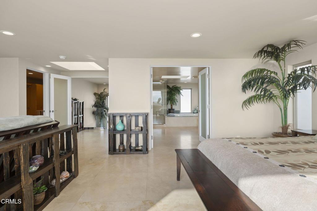 Oxnard, California, 93035, United States, 4 Bedrooms Bedrooms, ,3 BathroomsBathrooms,Residential,Active,2006988