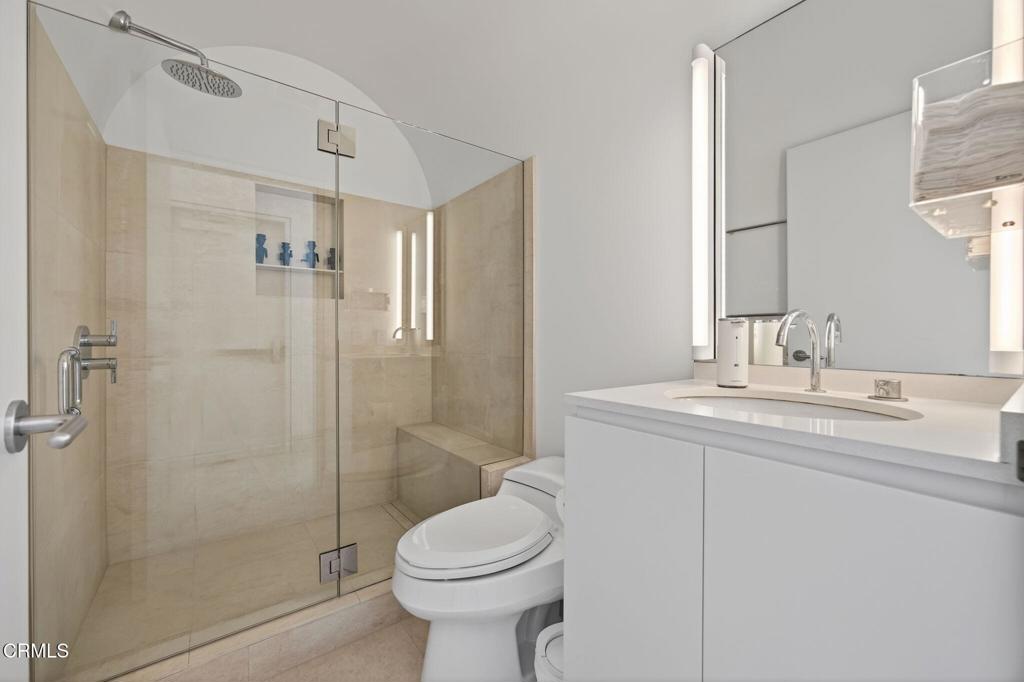 Oxnard, California, 93035, United States, 4 Bedrooms Bedrooms, ,5 BathroomsBathrooms,Residential,Active,1904736