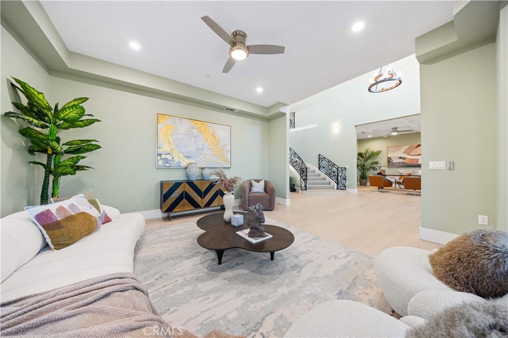 Walnut, California, 91789, United States, 5 Bedrooms Bedrooms, ,7 BathroomsBathrooms,Residential,Active,1903230