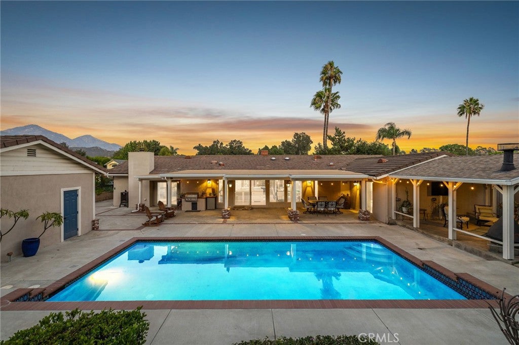 La Verne, California, 91750, United States, 4 Bedrooms Bedrooms, ,2 BathroomsBathrooms,Residential,Active,1961967