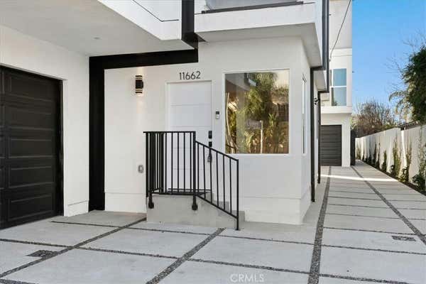 11678 W VERDE LN, NORTH HOLLYWOOD, CA 91606 - Image 1