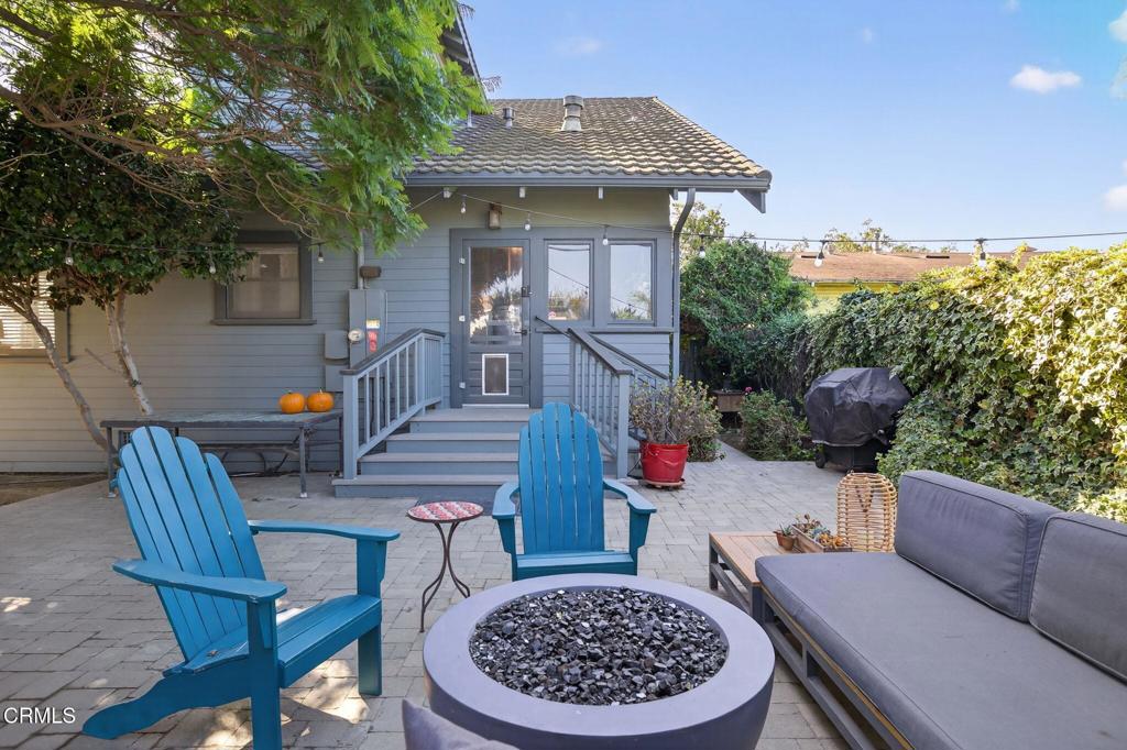 Oxnard, California, 93030, United States, 5 Bedrooms Bedrooms, ,2 BathroomsBathrooms,Residential,Active,1985561