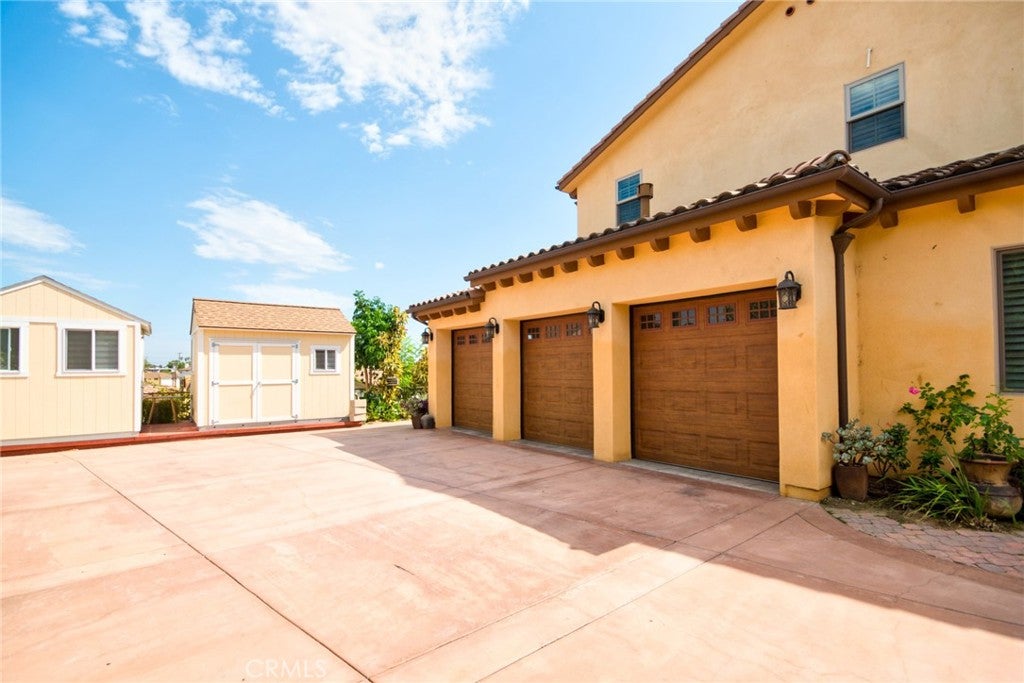 Alhambra, California, 91801, United States, 4 Bedrooms Bedrooms, ,4 BathroomsBathrooms,Residential,Active,1934800