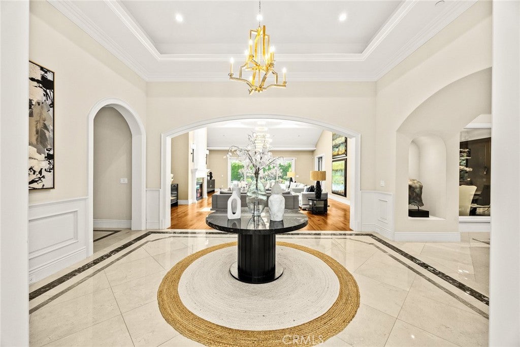 Arcadia, California, 91007, United States, 6 Bedrooms Bedrooms, ,7 BathroomsBathrooms,Residential,Pending,1898195