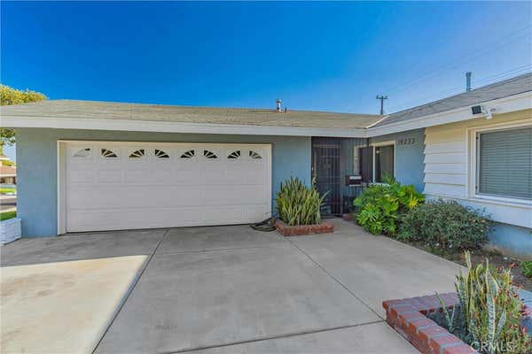 19233 BROADACRES AVE, CARSON, CA 90746, photo 2 of 37