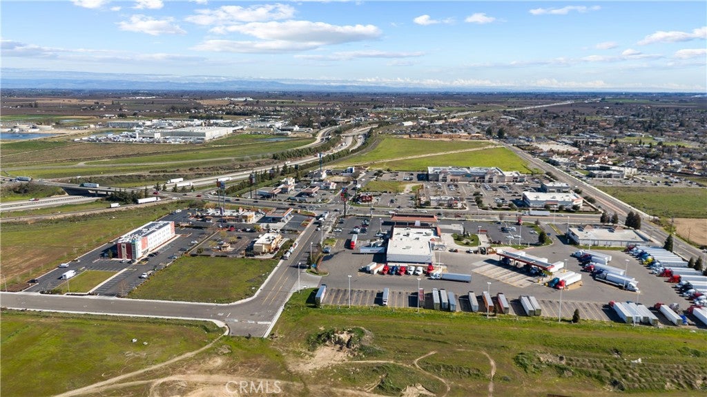 Livingston, California, 95334, United States, 4 Bedrooms Bedrooms, ,5 BathroomsBathrooms,Residential,Active,1995258