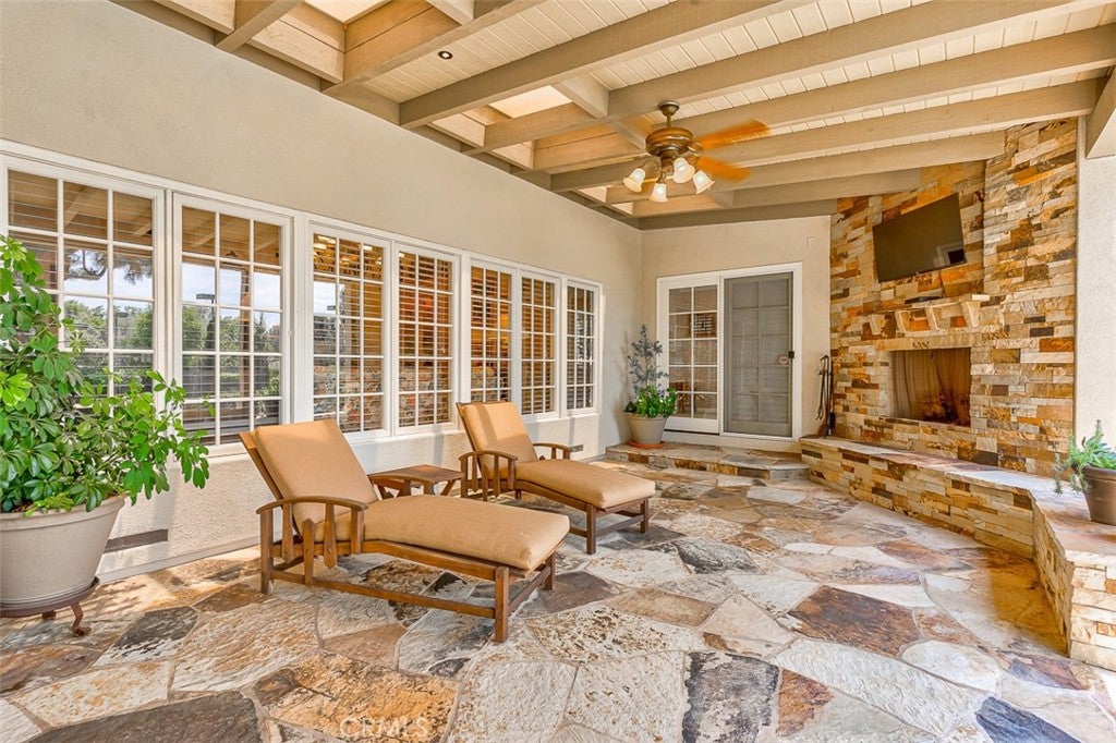 Fullerton, California, 92835, United States, 4 Bedrooms Bedrooms, ,3 BathroomsBathrooms,Residential,Active,1894565