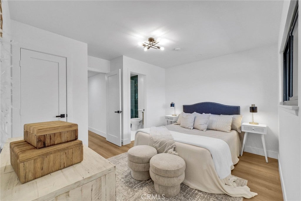 Huntington Beach, California, 92646, United States, 4 Bedrooms Bedrooms, ,3 BathroomsBathrooms,Residential,Active,1998762