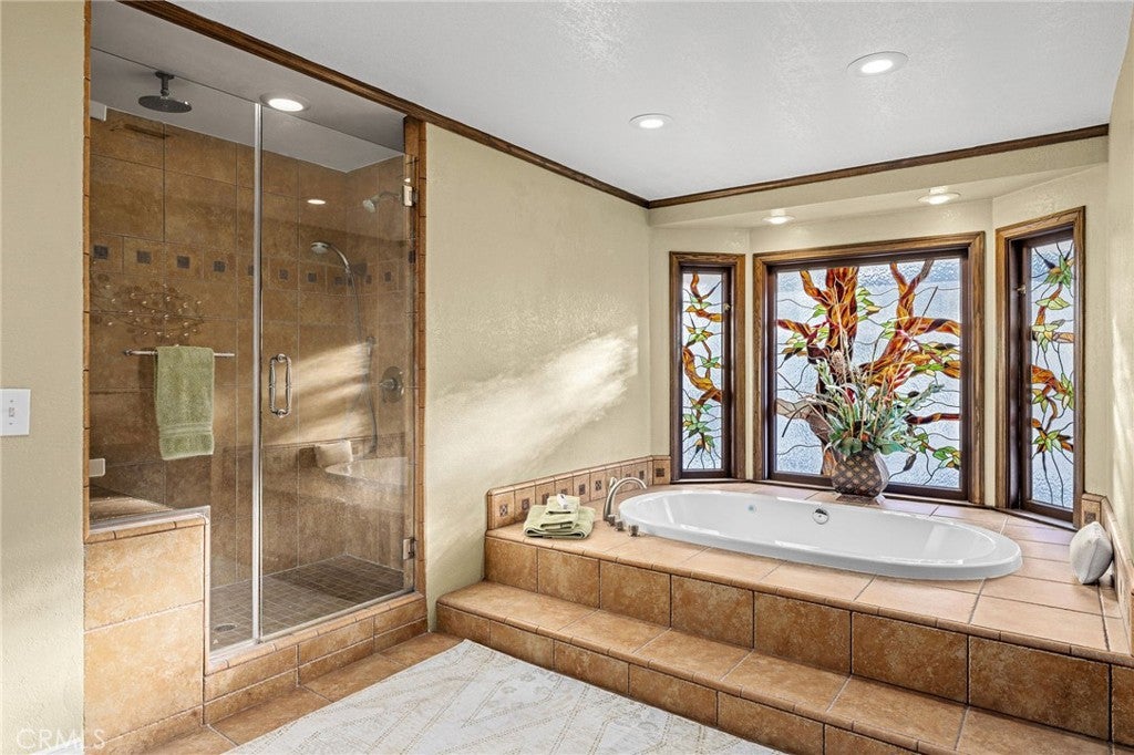 La Verne, California, 91750, United States, 3 Bedrooms Bedrooms, ,3 BathroomsBathrooms,Residential,Active,1963390