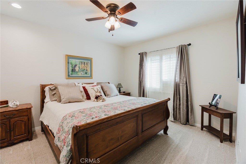 Santa Clarita, California, 91350, United States, 6 Bedrooms Bedrooms, ,5 BathroomsBathrooms,Residential,Active,2006901