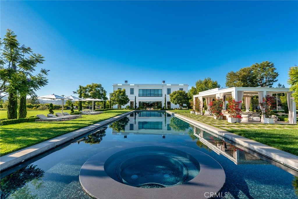 Los Angeles, California, 90077, United States, 8 Bedrooms Bedrooms, ,12 BathroomsBathrooms,Residential,Active,1905105