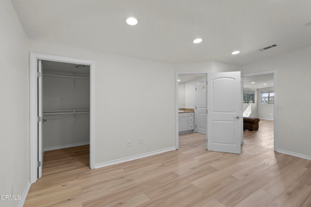 Camarillo, California, 93010, United States, 4 Bedrooms Bedrooms, ,4 BathroomsBathrooms,Residential,Active,1853635