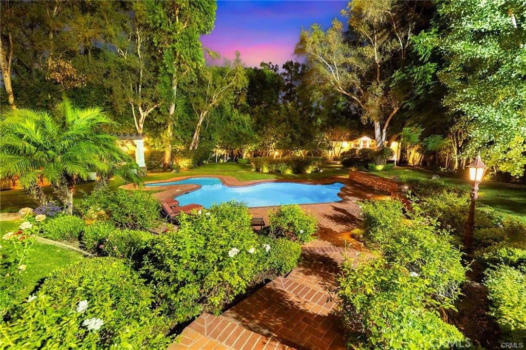 Chino Hills, California, 91709, United States, 4 Bedrooms Bedrooms, ,4 BathroomsBathrooms,Residential,Active,2002326