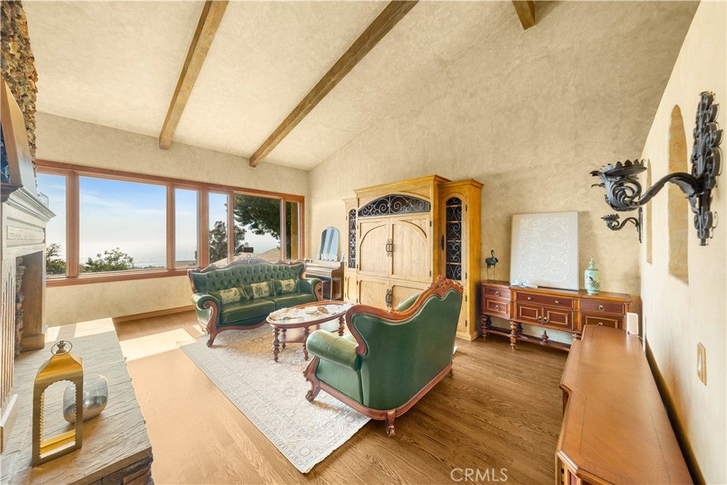 Palos Verdes Estates, California, 90274, United States, 4 Bedrooms Bedrooms, ,3 BathroomsBathrooms,Residential,Active,1922529