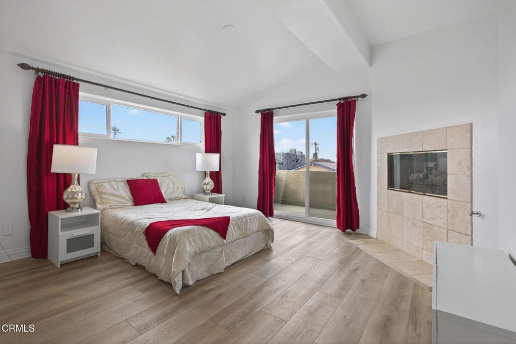 Oxnard, California, 93035, United States, 4 Bedrooms Bedrooms, ,3 BathroomsBathrooms,Residential,Active,2031789