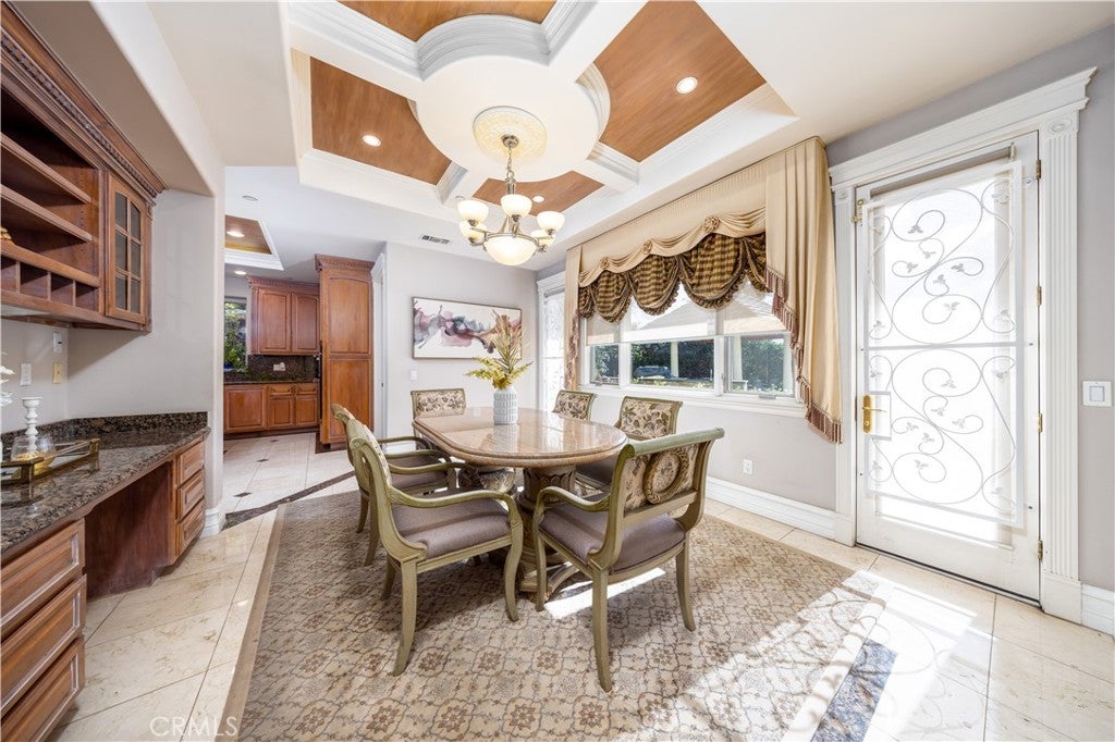 Arcadia, California, 91007, United States, 6 Bedrooms Bedrooms, ,7 BathroomsBathrooms,Residential,Active,1994965