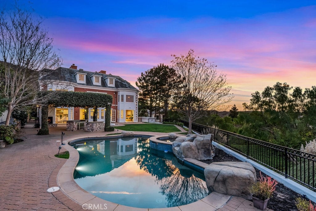 San Juan Capistrano, California, 92675, United States, 6 Bedrooms Bedrooms, ,8 BathroomsBathrooms,Residential,Active,1703398