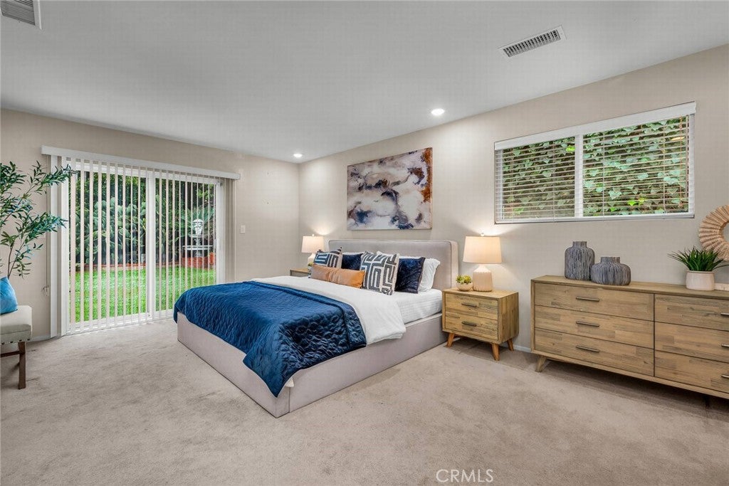 Redondo Beach, California, 90277, United States, 4 Bedrooms Bedrooms, ,3 BathroomsBathrooms,Residential,Active,2007167