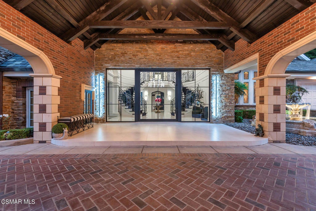 Westlake Village, California, 91362, United States, 5 Bedrooms Bedrooms, ,10 BathroomsBathrooms,Residential,Active,1756358
