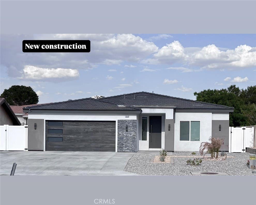 12525 SPRING Vly PKWY  