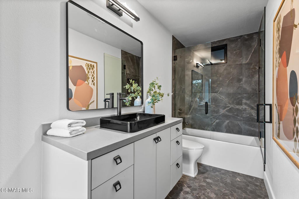 Westlake Village, California, 91362, United States, 5 Bedrooms Bedrooms, ,7 BathroomsBathrooms,Residential,Active,1985560