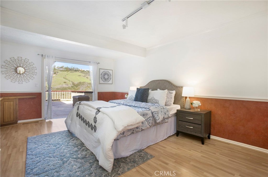 Laguna Beach, California, 92651, United States, 3 Bedrooms Bedrooms, ,3 BathroomsBathrooms,Residential,Active,2002317