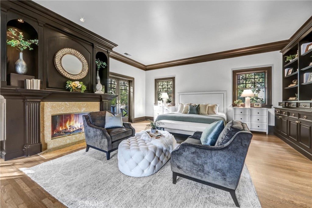 Pasadena, California, 91106, United States, 8 Bedrooms Bedrooms, ,10 BathroomsBathrooms,Residential,Active,1996260