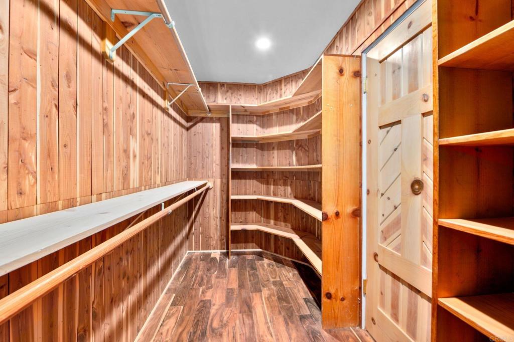 Escondido, California, 92026, United States, 3 Bedrooms Bedrooms, ,2 BathroomsBathrooms,Residential,Active,1972147