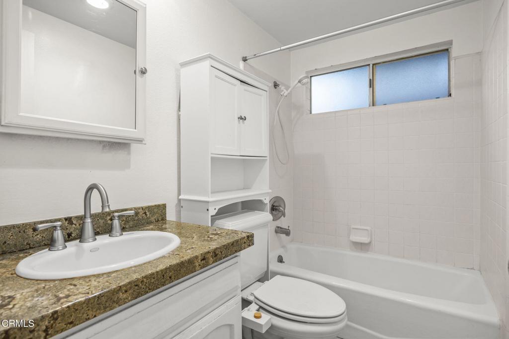 Oxnard, California, 93035, United States, ,3 BathroomsBathrooms,Residential,Active,1894775