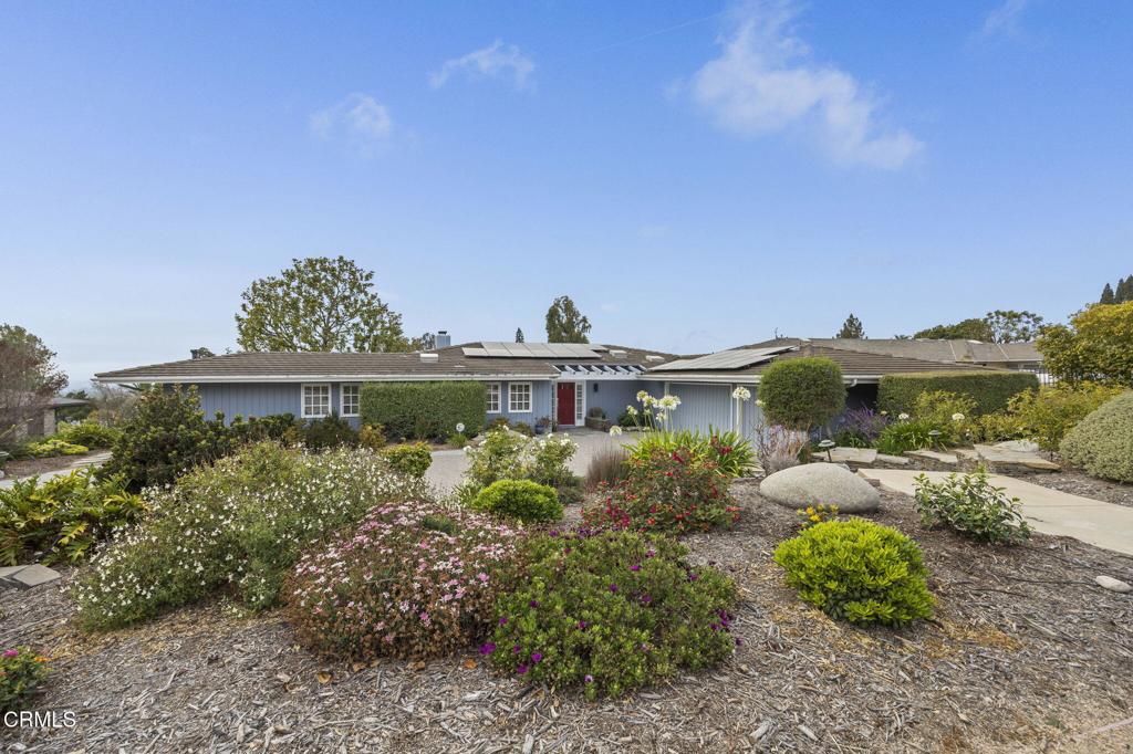 Camarillo, California, 93010, United States, 4 Bedrooms Bedrooms, ,4 BathroomsBathrooms,Residential,Active,1853313