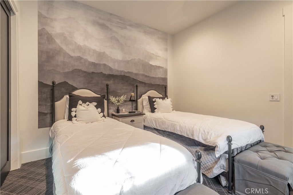 Big Bear City, California, 92314, United States, 5 Bedrooms Bedrooms, ,5 BathroomsBathrooms,Residential,Active,1702356