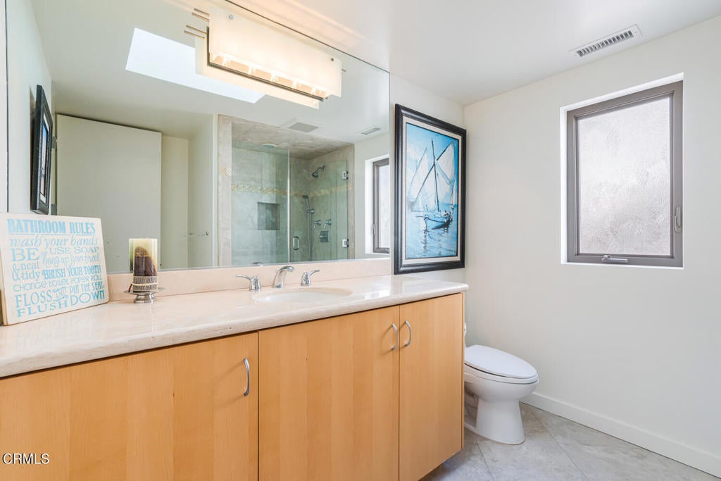 Oxnard, California, 93035, United States, 3 Bedrooms Bedrooms, ,4 BathroomsBathrooms,Residential,Active,1880199