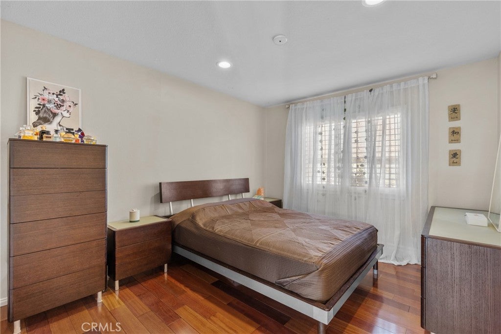 Porter Ranch, California, 91326, United States, 4 Bedrooms Bedrooms, ,4 BathroomsBathrooms,Residential,Active,1989767