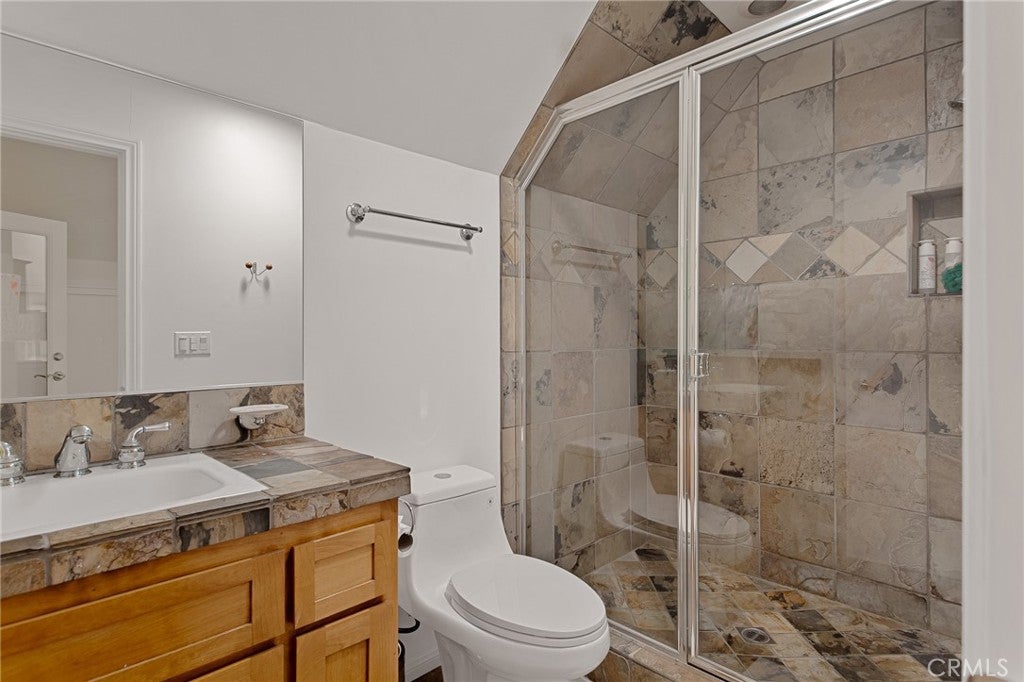 Lake Arrowhead, California, 92352, United States, 4 Bedrooms Bedrooms, ,4 BathroomsBathrooms,Residential,Active,1824526