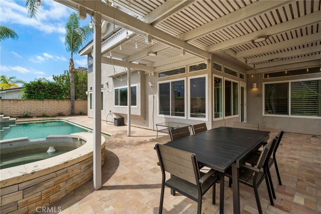 Cypress, California, 90630, United States, 4 Bedrooms Bedrooms, ,4 BathroomsBathrooms,Residential,Active,1945840