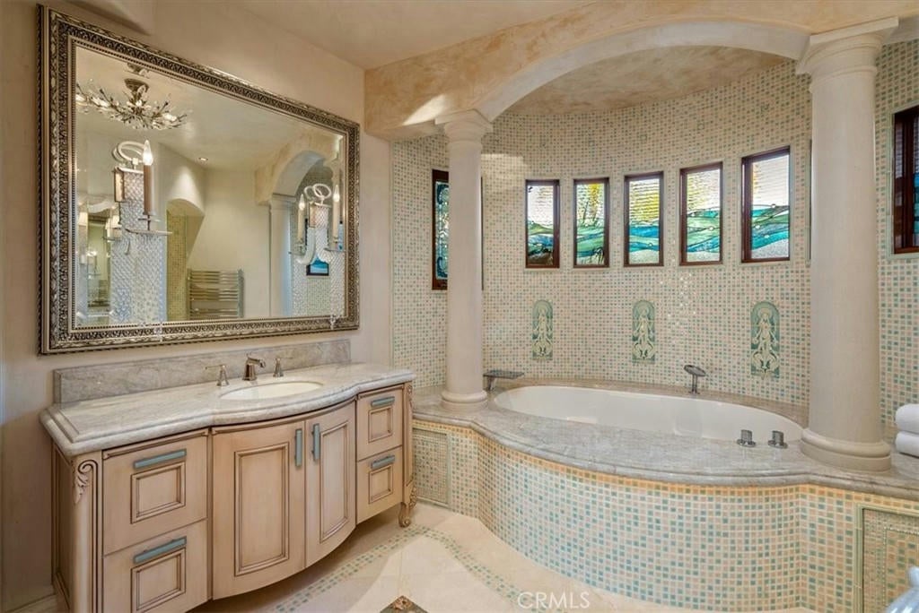Cayucos, California, 93430, United States, ,5 BathroomsBathrooms,Residential,Active,1769481