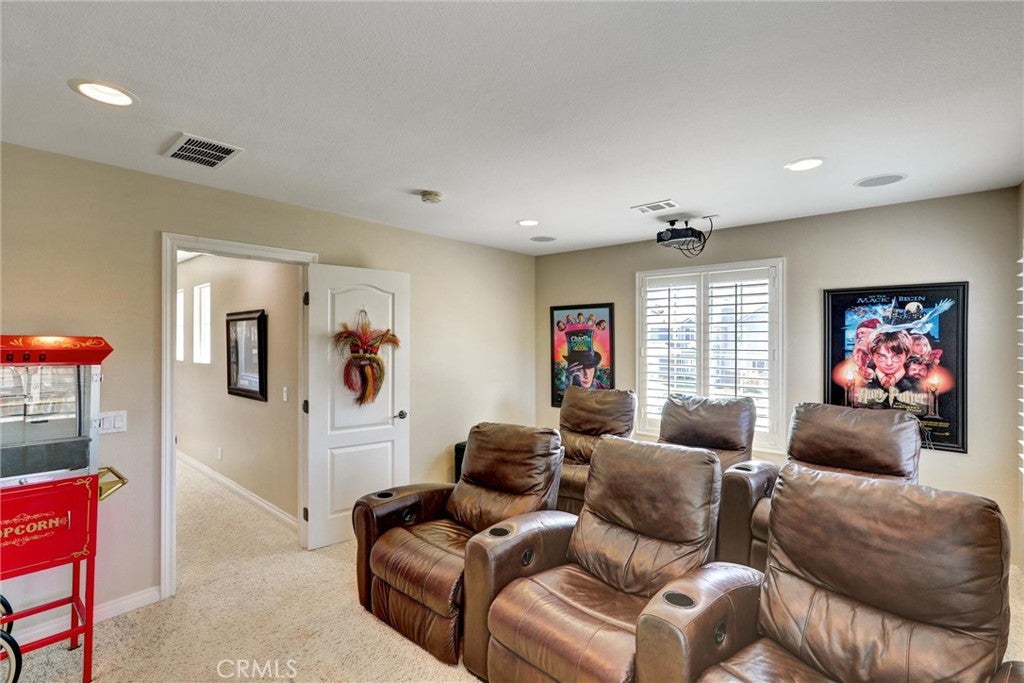 Murrieta, California, 92562, United States, 6 Bedrooms Bedrooms, ,5 BathroomsBathrooms,Residential,Active,1914833