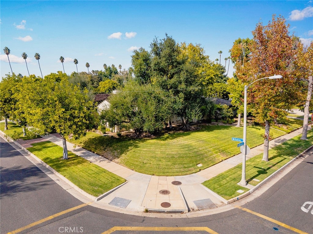 San Marino, California, 91108, United States, 4 Bedrooms Bedrooms, ,3 BathroomsBathrooms,Residential,Active,1993951