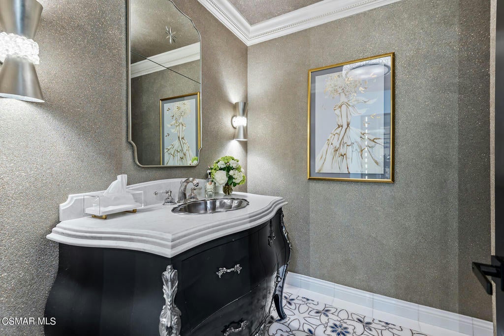 Westlake Village, California, 91362, United States, 5 Bedrooms Bedrooms, ,10 BathroomsBathrooms,Residential,Active,1756358