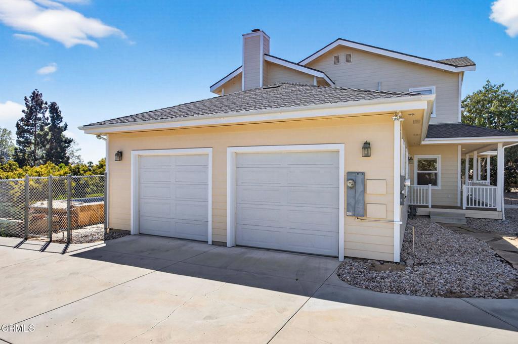 Camarillo, California, 93010, United States, 4 Bedrooms Bedrooms, ,3 BathroomsBathrooms,Residential,Active,2027321