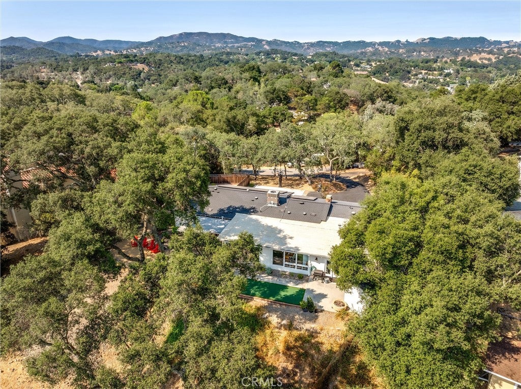 Atascadero, California, 93422, United States, 4 Bedrooms Bedrooms, ,2 BathroomsBathrooms,Residential,Active,1913985