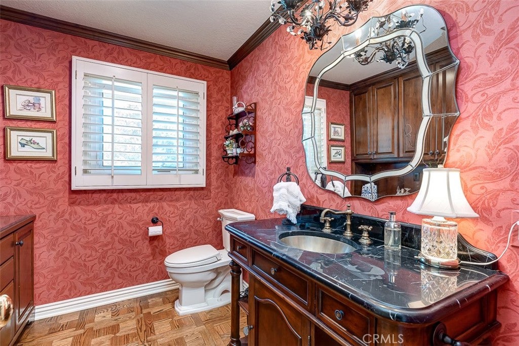 Fullerton, California, 92835, United States, 4 Bedrooms Bedrooms, ,3 BathroomsBathrooms,Residential,Active,1894565