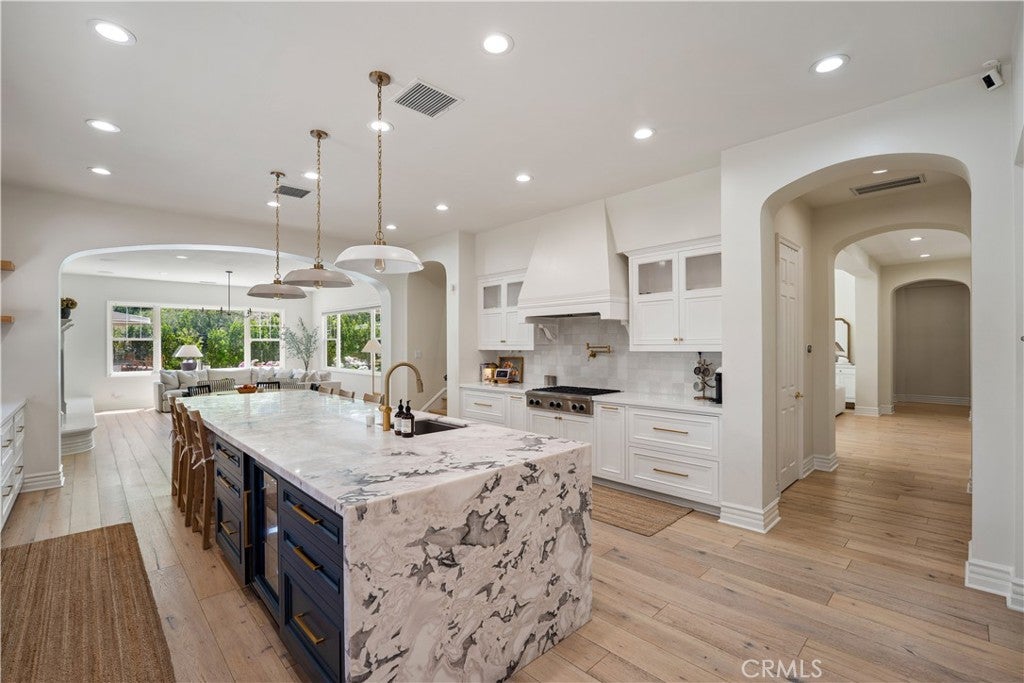 Canyon Country, California, 91387, United States, 4 Bedrooms Bedrooms, ,5 BathroomsBathrooms,Residential,Active,1829894