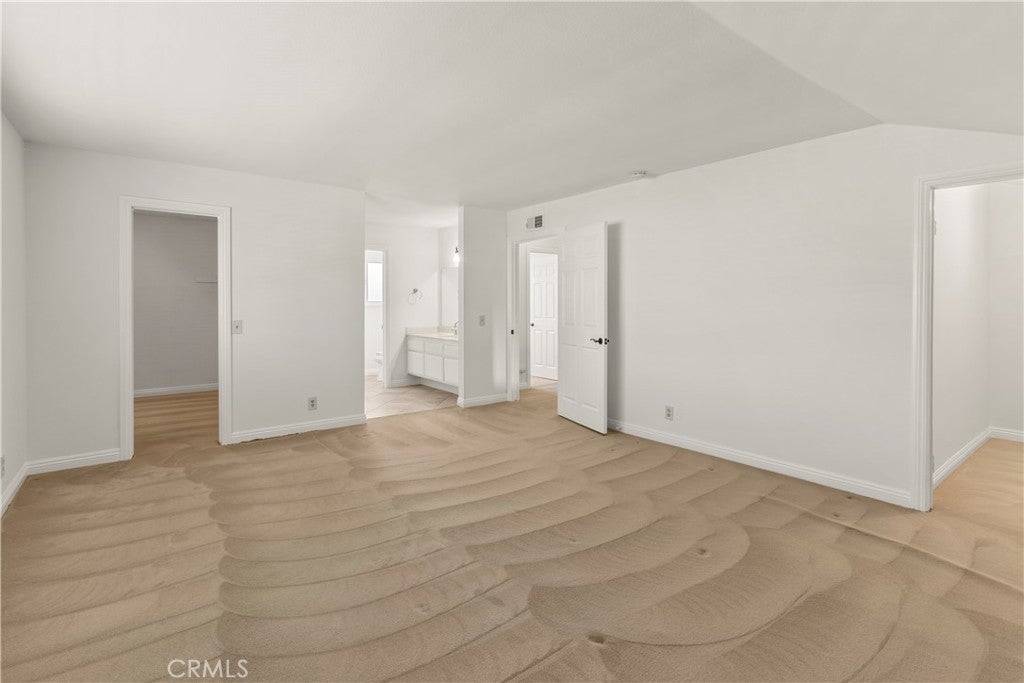 Fountain Valley, California, 92708, United States, 4 Bedrooms Bedrooms, ,3 BathroomsBathrooms,Residential,Active,1922326